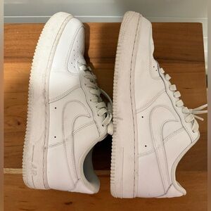 Nike White Air Force 1 Sneakers Iconic Design